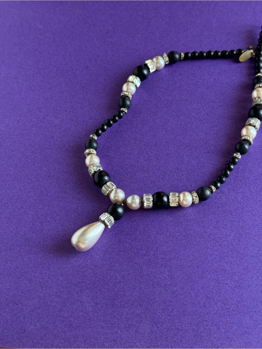 Vintage Miriam Haskell
Black and Pearl Beaded Drop Pendant Necklace